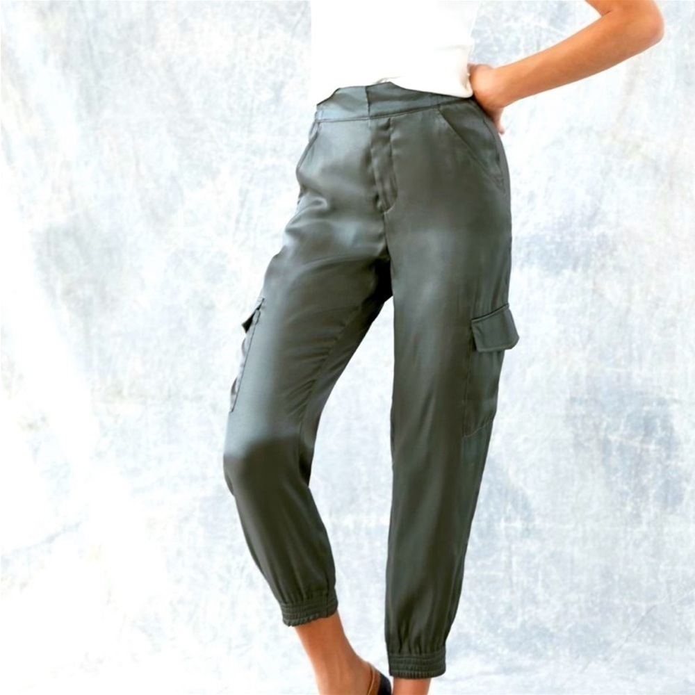 Anthropologie joggers slacks army green shimmer green medium EUC